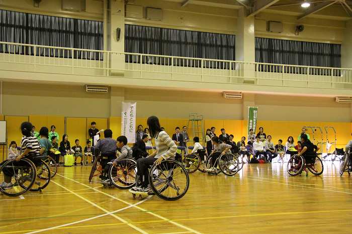 車椅子バスケットボール体験