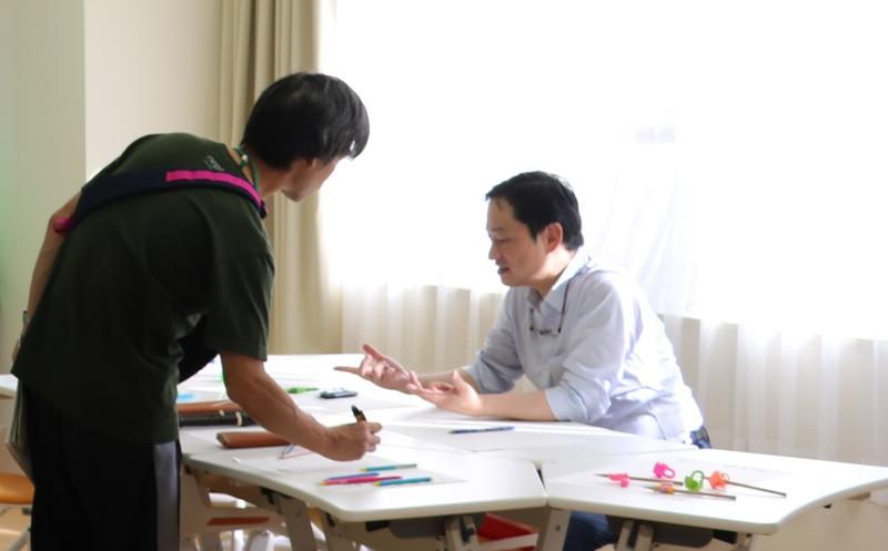 教材づくりの様子