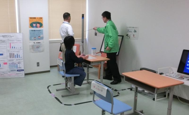 聴覚障害者支援の説明風景