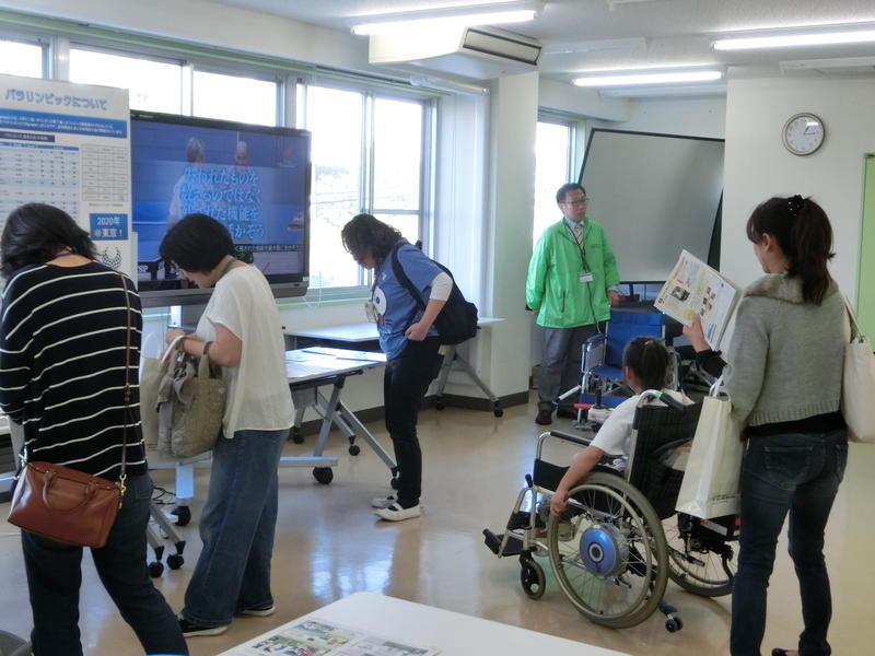 車いす乗車体験