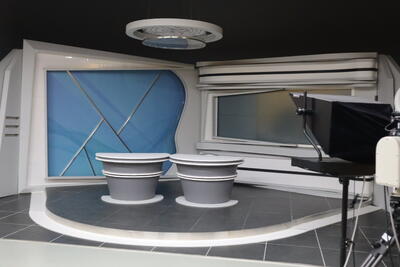 (写真)「School for You」等の配信施設設備